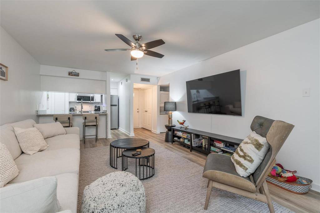 4837 Cedar Springs Road #110, Dallas, TX 75219
