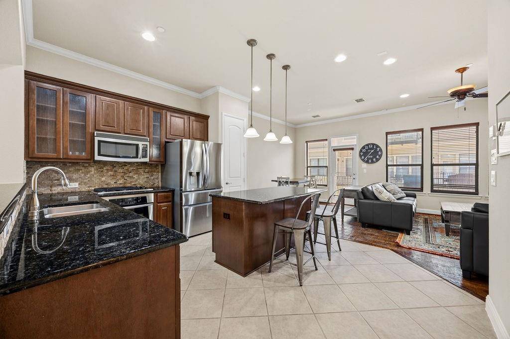5736 Robbie Road, Plano, TX 75024