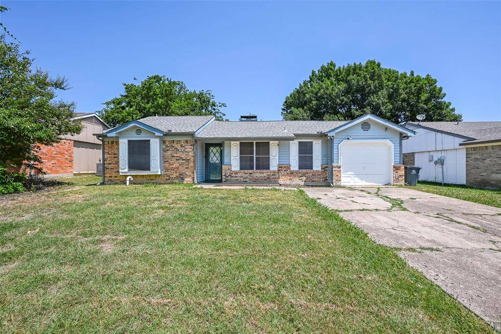 1417 Caplin Drive, Arlington, TX 76018