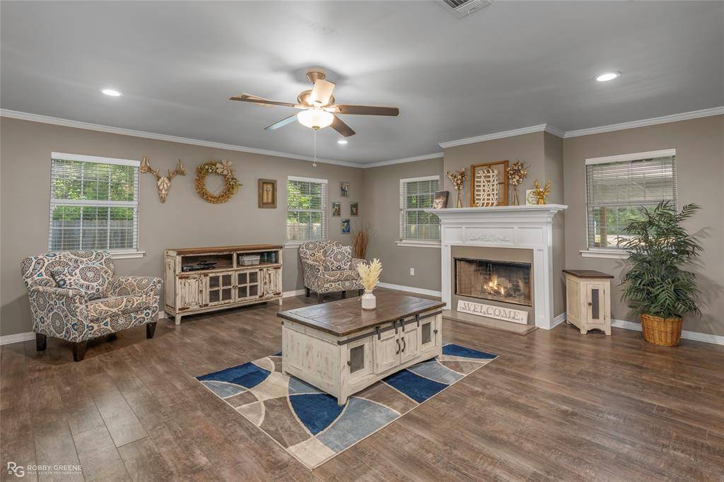 551 Horseshoe Loop, Doyline, LA 71023