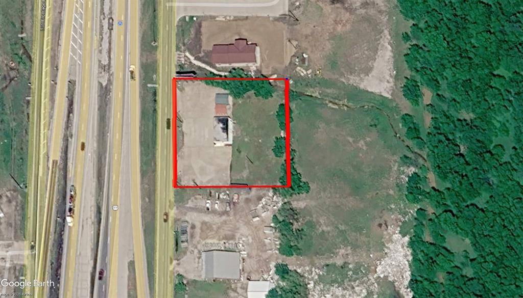 1404 N Stemmons Freeway, Sanger, TX 76266