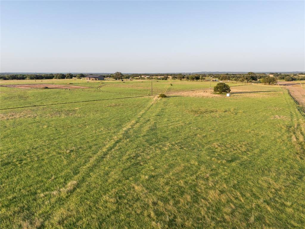 300 County Road 1475, Alvord, TX 76225