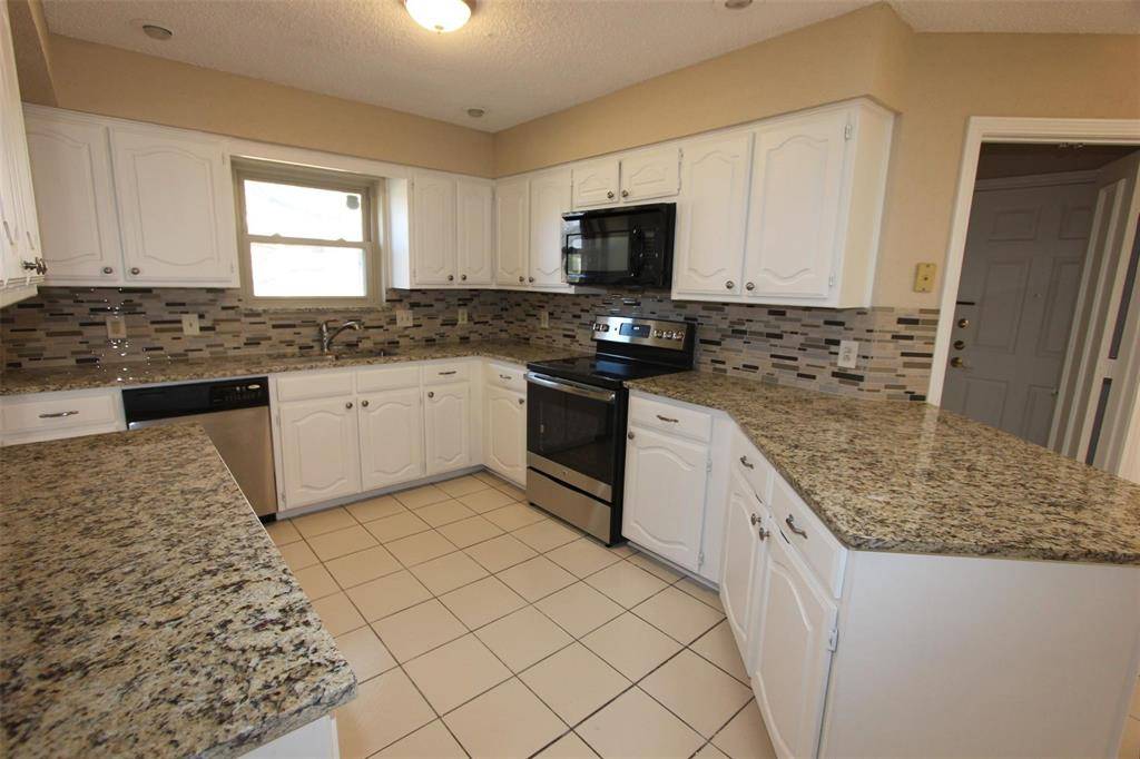 3504 Hilltop Lane, Plano, TX 75023