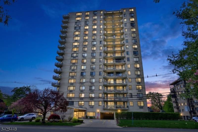 307 Prospect Ave #4 B, Hackensack City, NJ 07601