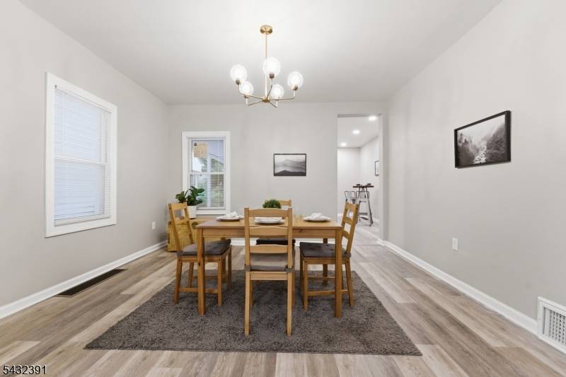 58 Bennett St, Phillipsburg Town, NJ 08865