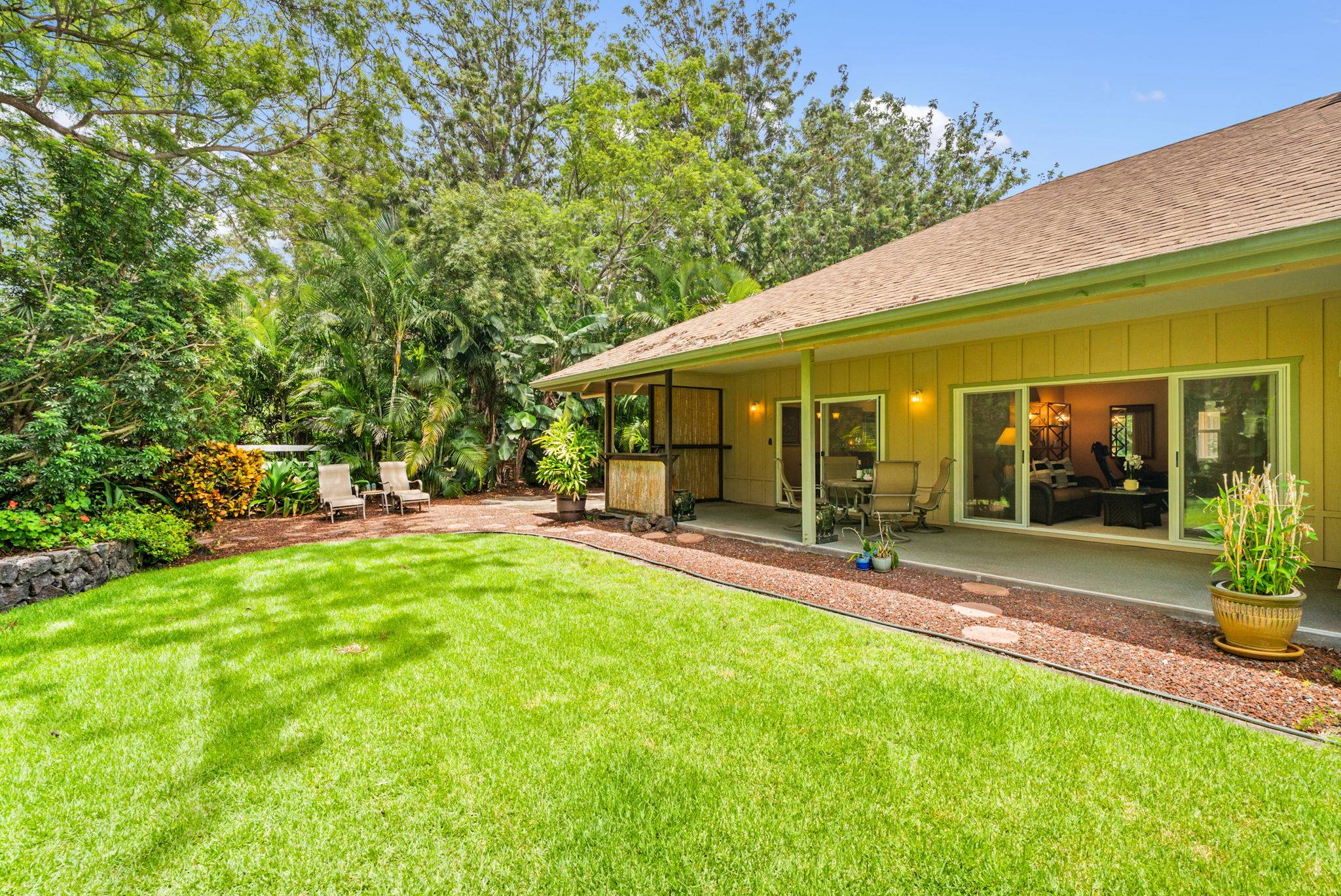 71-1689 PUU KAMANU LOOP, Kailua Kona, HI 96740