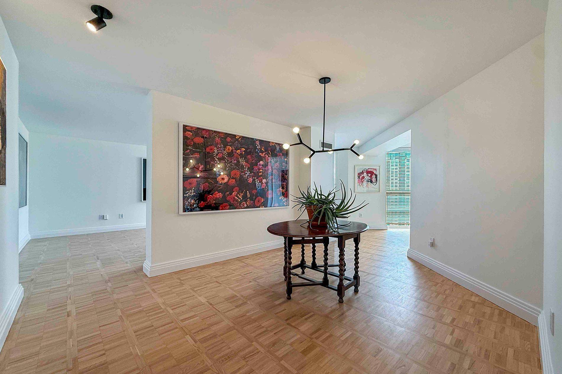 3650 Kaneff CRES #2804, Mississauga, ON L5A 4A1