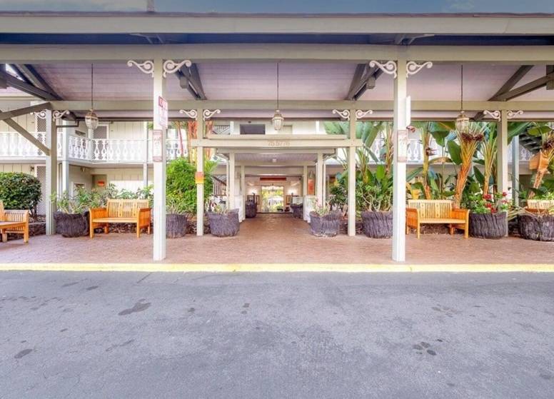 75-5776 KUAKINI HIGHWAY #221, Kailua Kona, HI 96740
