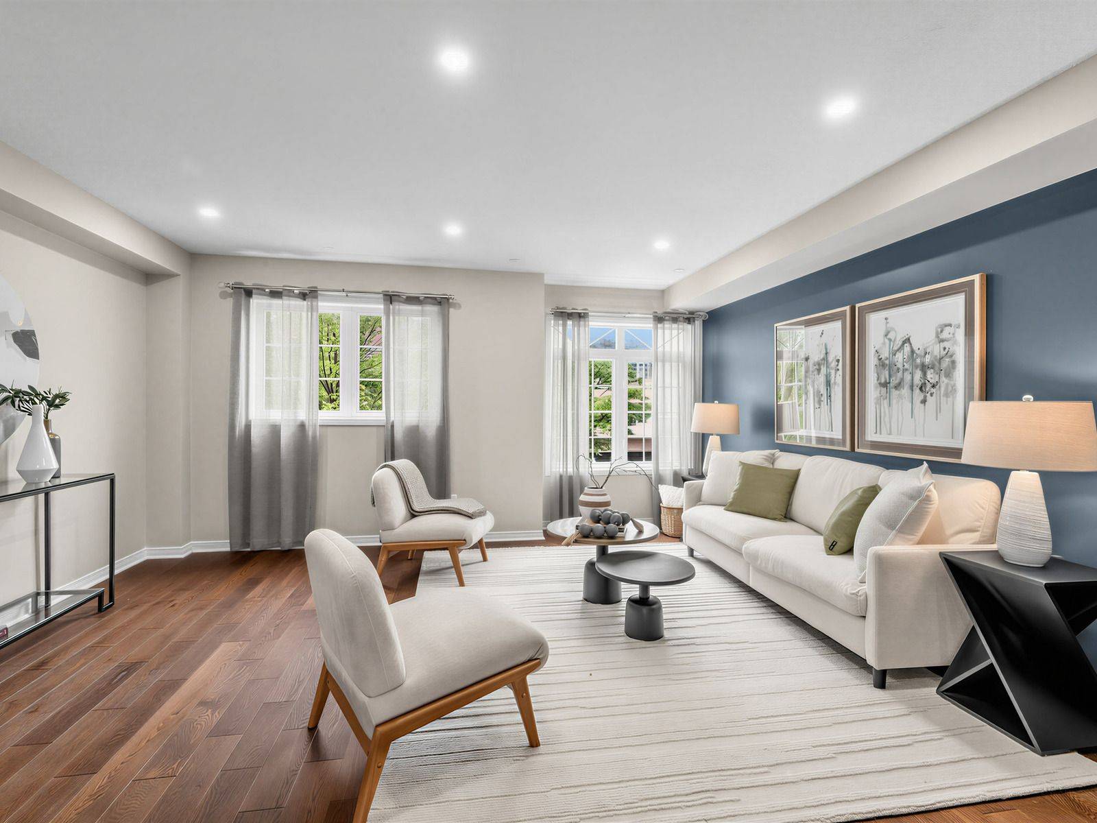 16 Guillet ST, Toronto E03, ON M4B 3N8