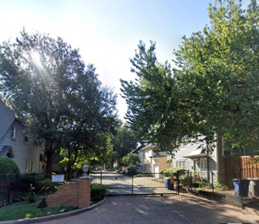 4039 Roswell Street, Dallas, TX 75219