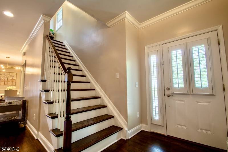 199 D Amboy Ave #199D, Metuchen Boro, NJ 08840