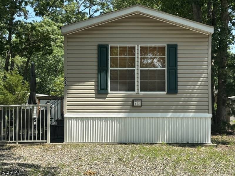 35 Roberts Road, Toms River Township, NJ 08755