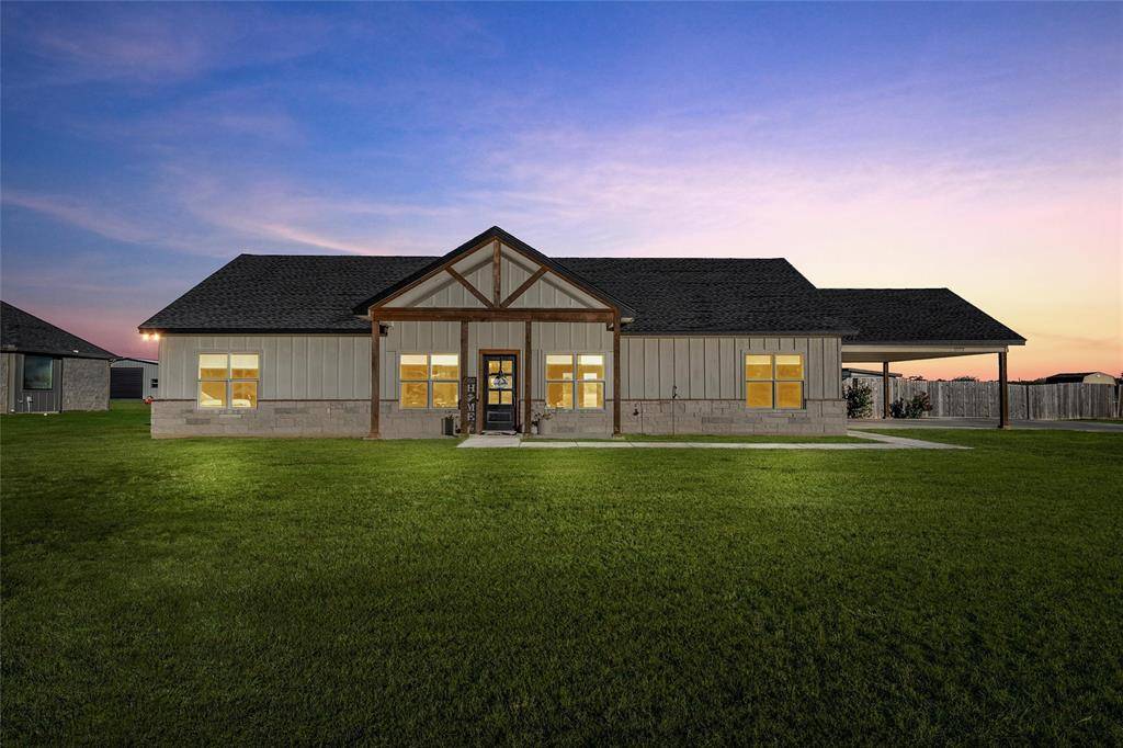 1973 Jackson Lane, China Spring, TX 76633