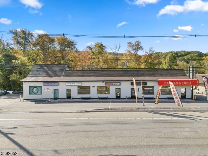 2915 State Rt 23, West Milford Twp., NJ 07435