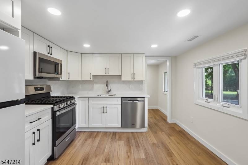 25 Alma Ave, Madison Boro, NJ 07940