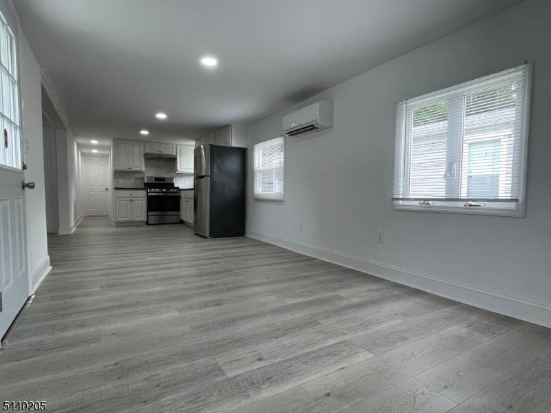 7 5th St., Wayne Twp., NJ 07470