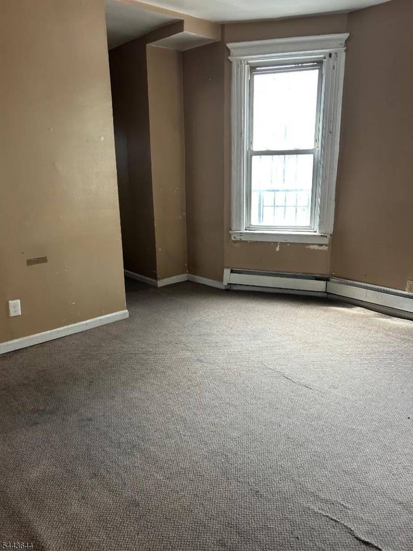 869 Clifton Ave, Newark City, NJ 07104