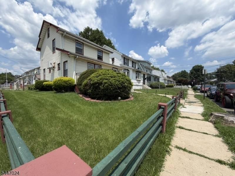 191 Hollywood Ave, Irvington Twp., NJ 07111