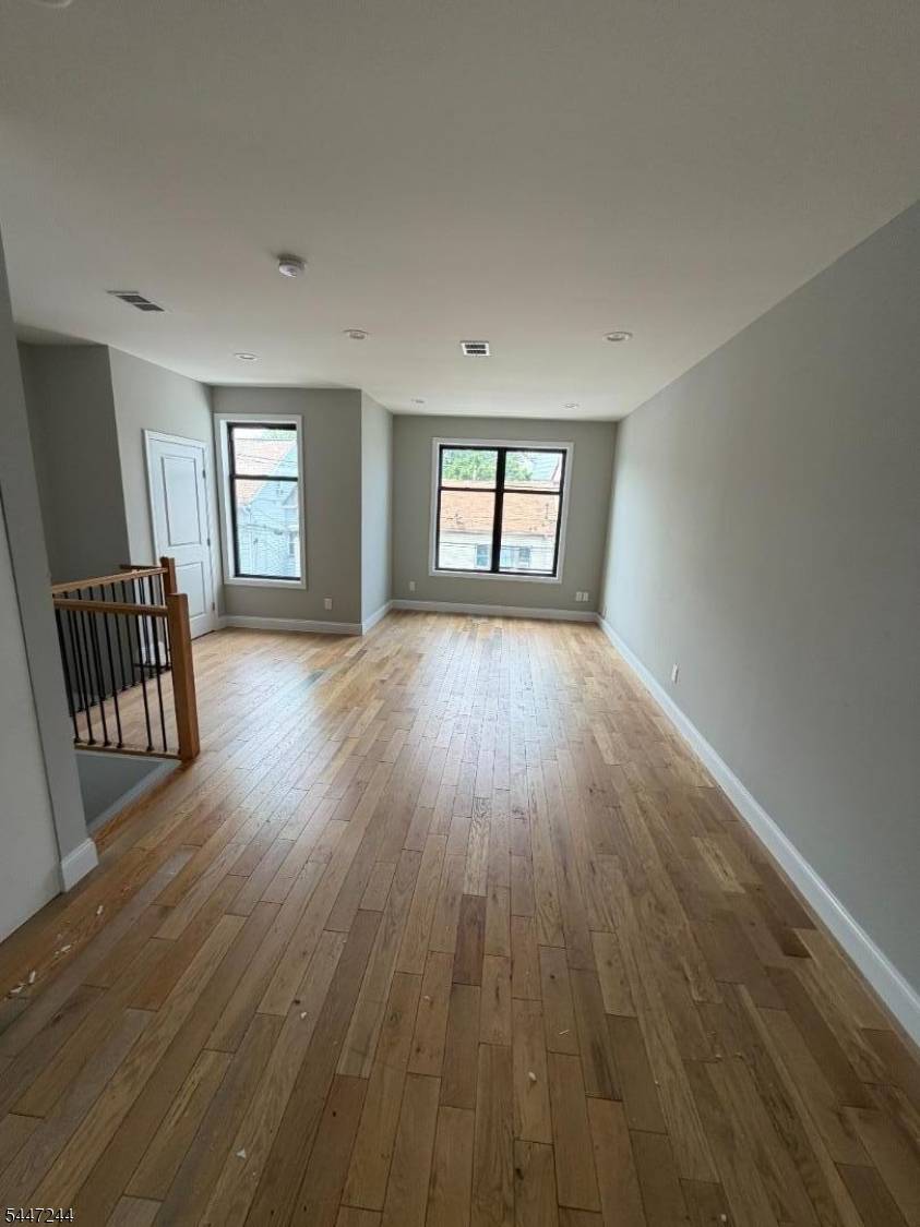 491 Summer St, Paterson City, NJ 07501