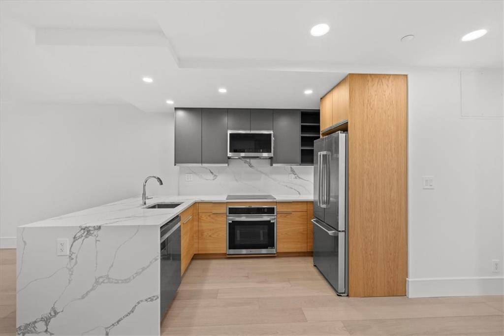 118 Madison ST #2, Brooklyn, NY 11216