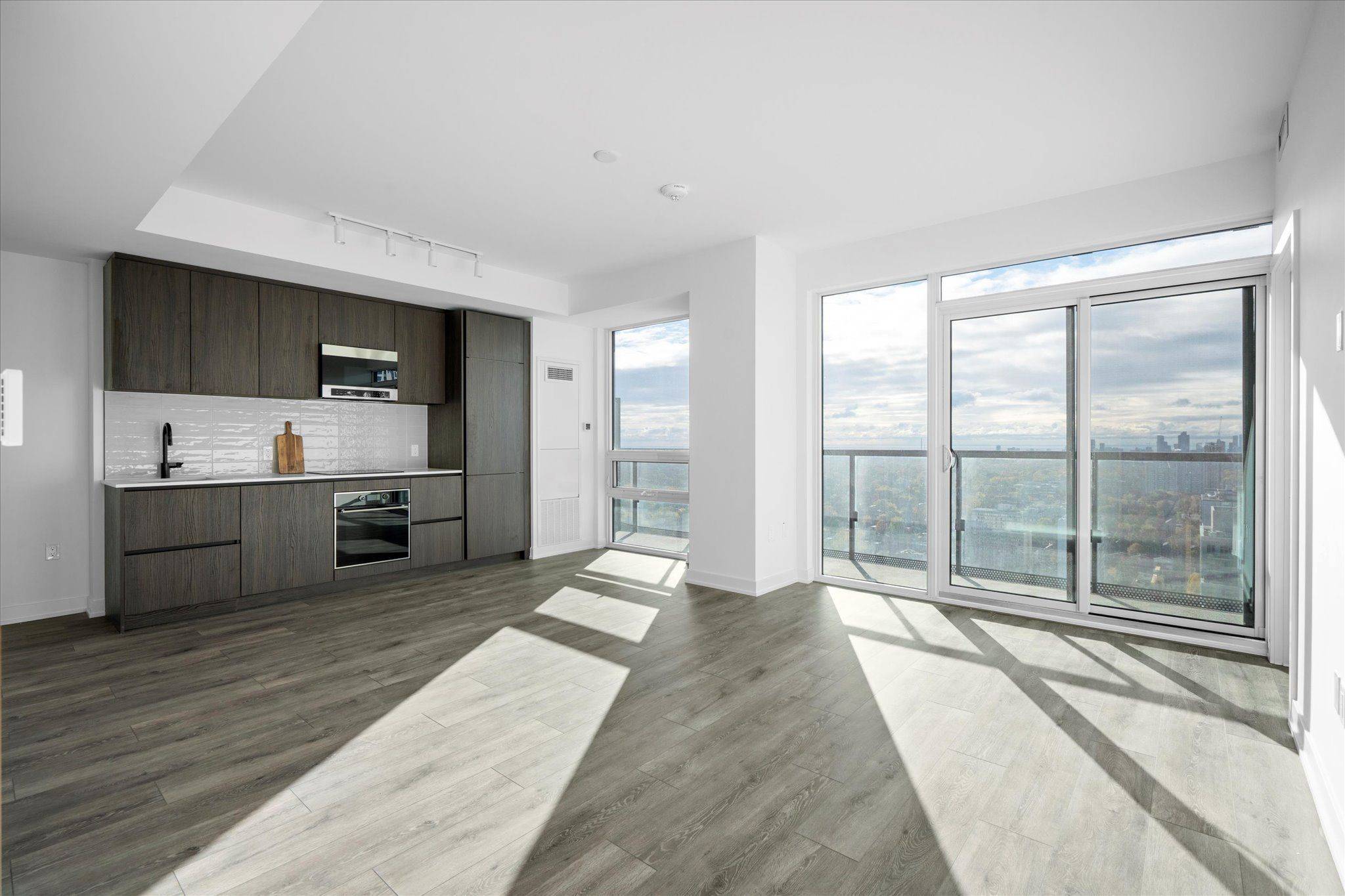 127 Broadway AVE #2902, Toronto C10, ON M4P 1V7