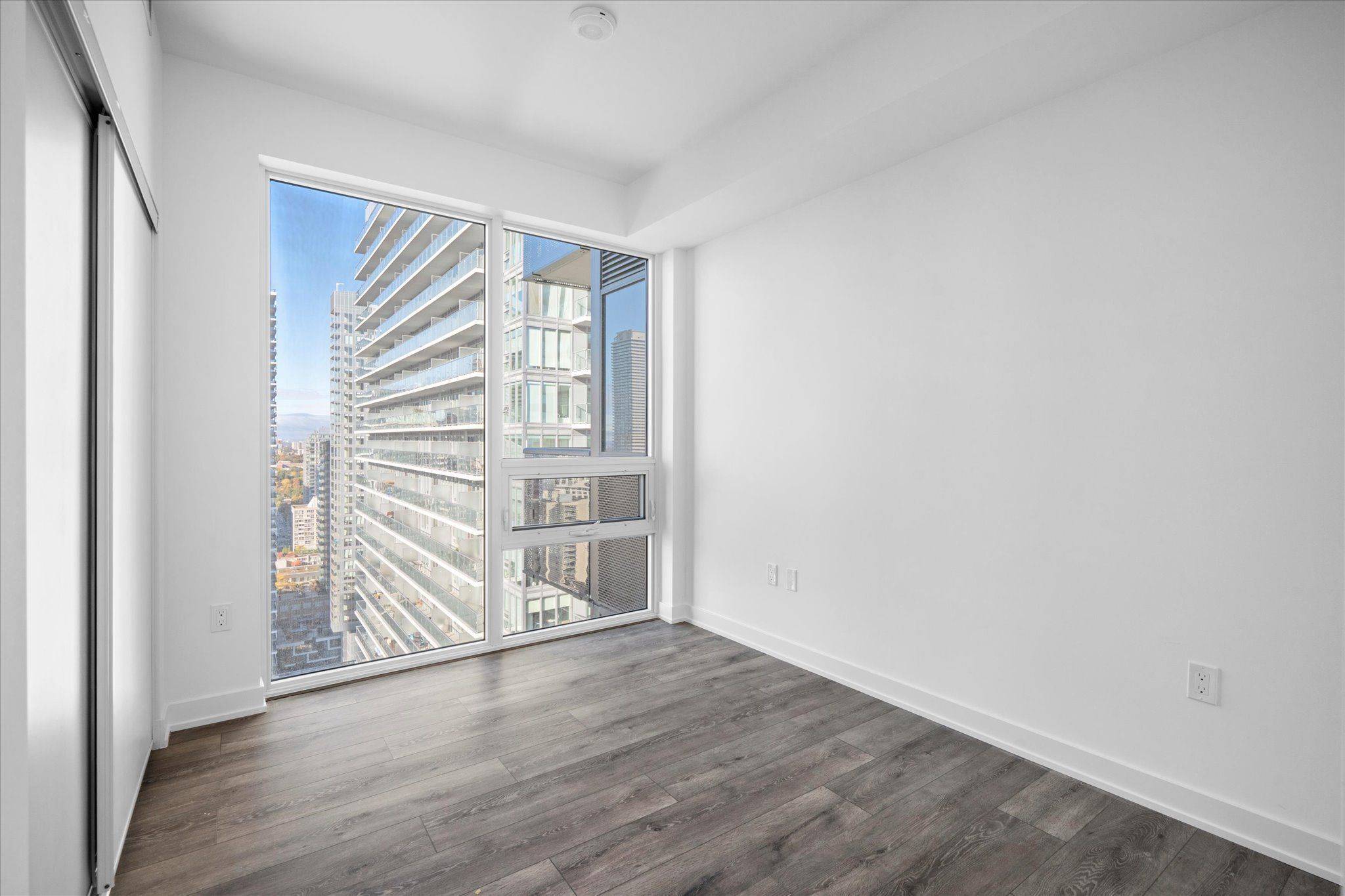 127 Broadway AVE #2902, Toronto C10, ON M4P 1V7