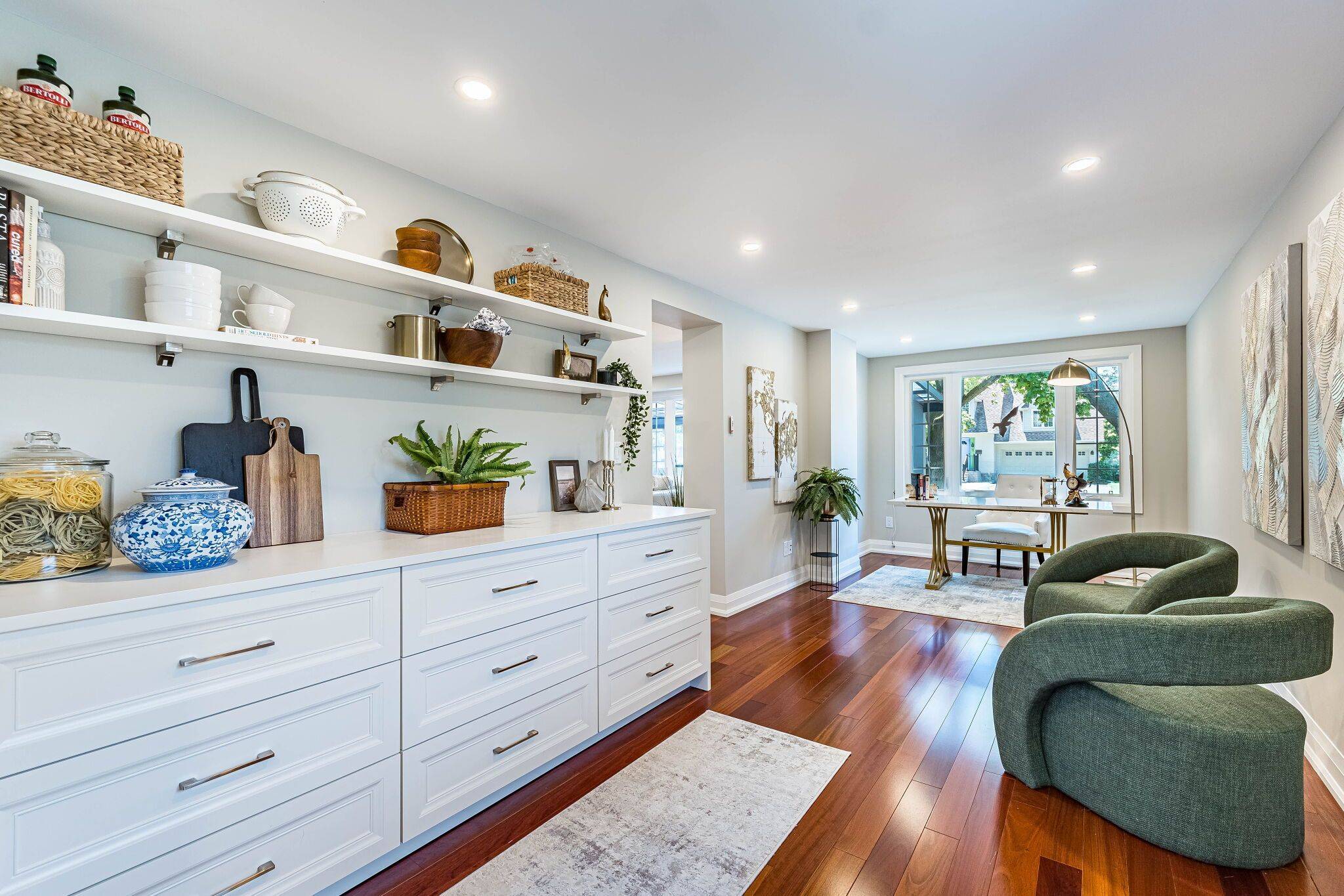 4 Fern ST, Brampton, ON L6Y 1X2