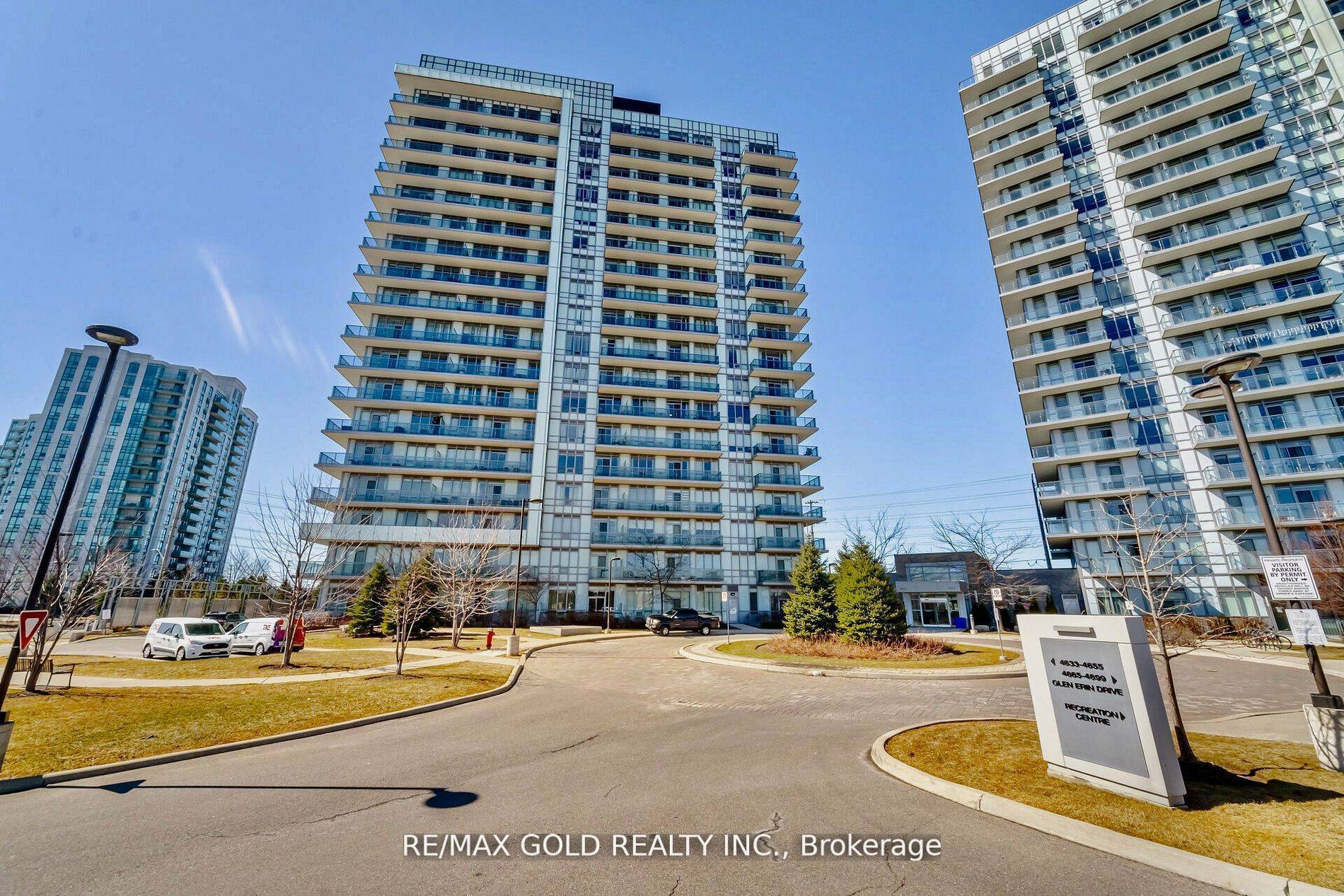 4633 Glen Erin DR #607, Mississauga, ON L5M 0Y6