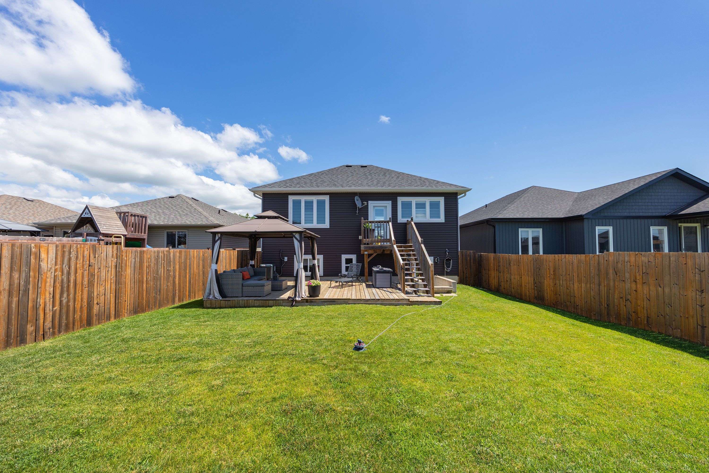 50 Potter DR, Loyalist, ON K0H 2H0