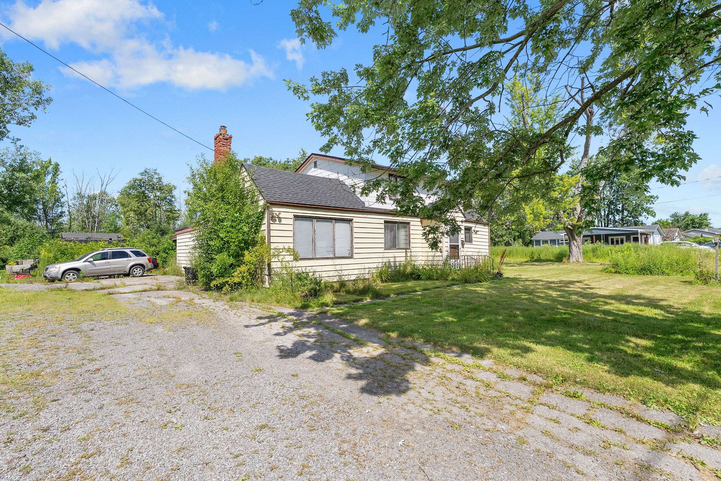519 Buffalo RD, Fort Erie, ON L2A 5G7