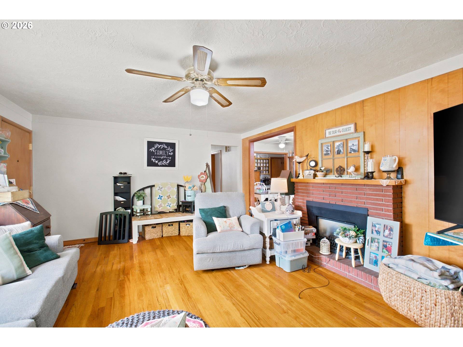 1755 MADISON ST NE, Salem, OR 97301