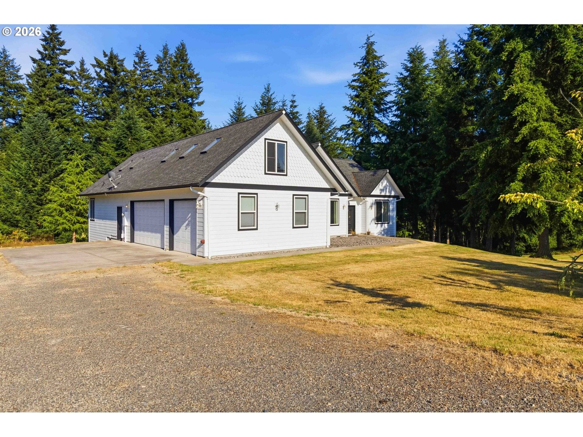128 FLAGSTONE DR, Silver Lake, WA 98645