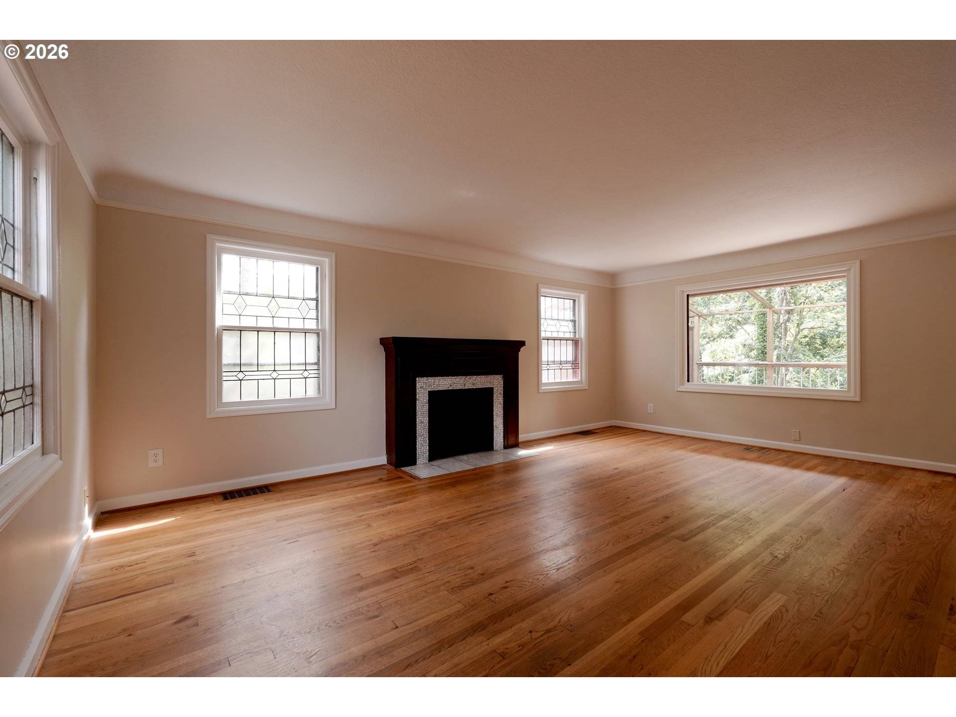 7925 SW 11TH AVE, Portland, OR 97219