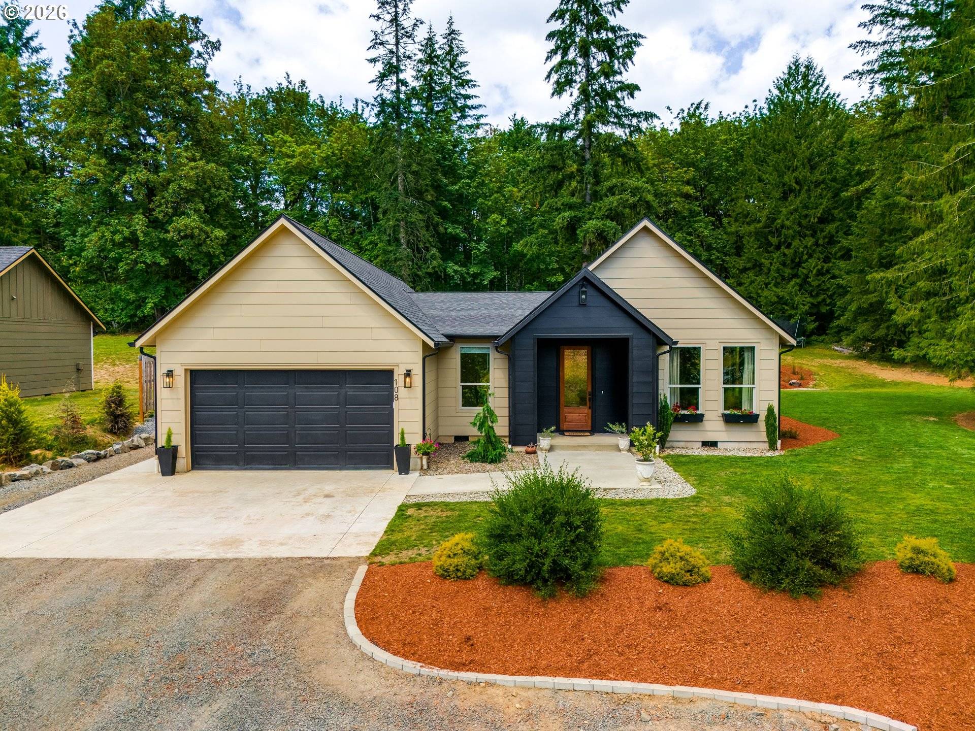 108 LILY LN, Castle Rock, WA 98611