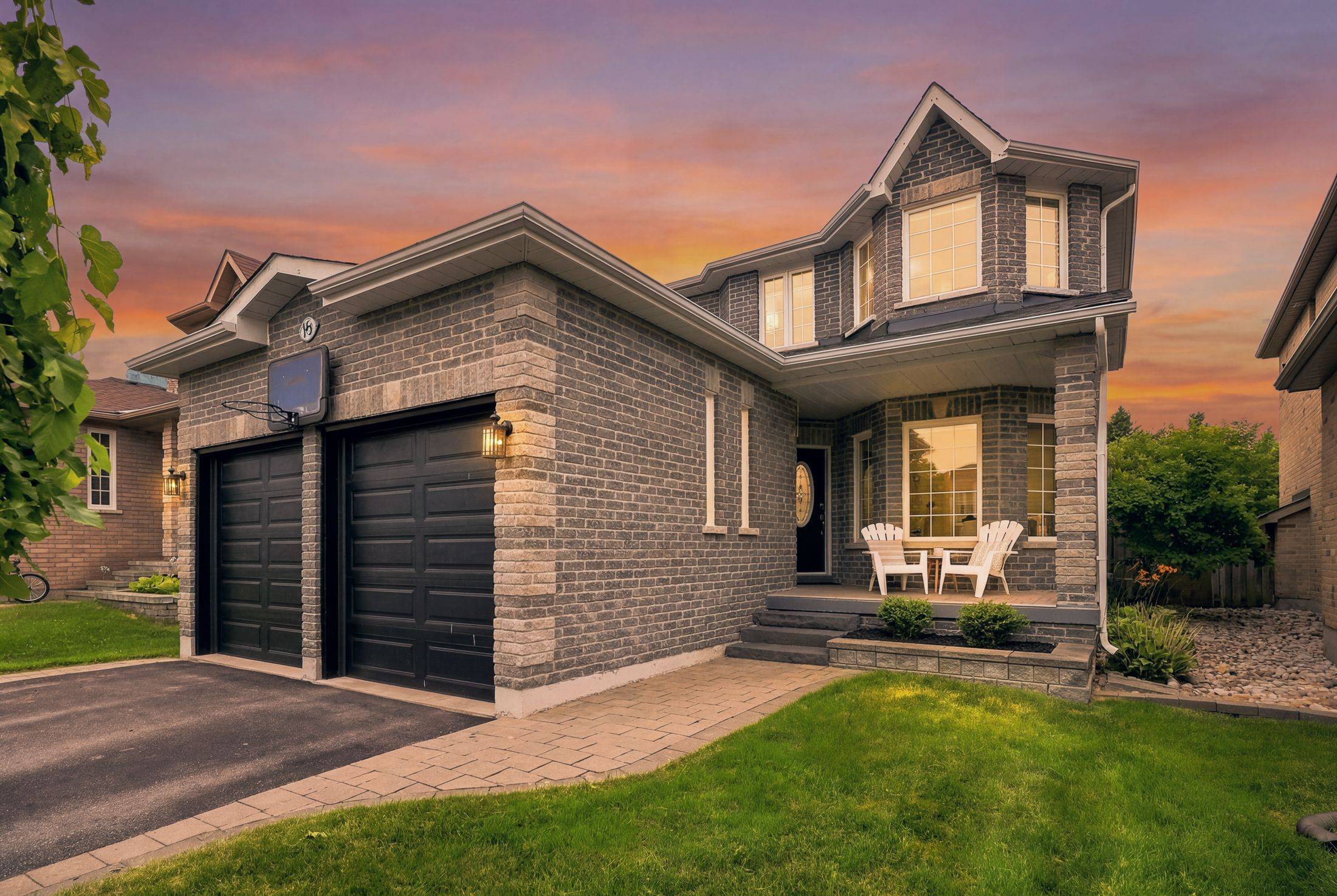 96 Penvill TRL, Barrie, ON L4N 5S3