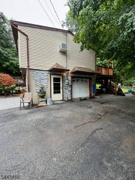 120 Barry Dr N, Vernon Twp., NJ 07422