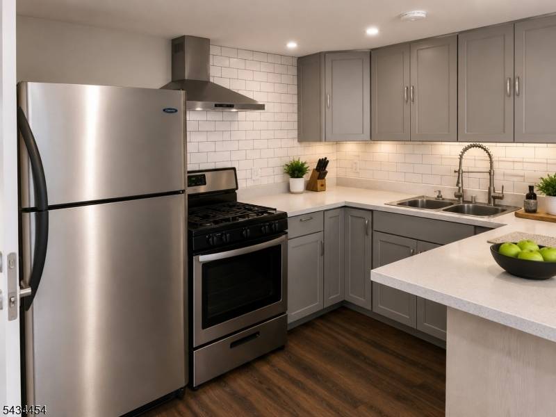 55 Helen, Moonachie Boro, NJ 07074