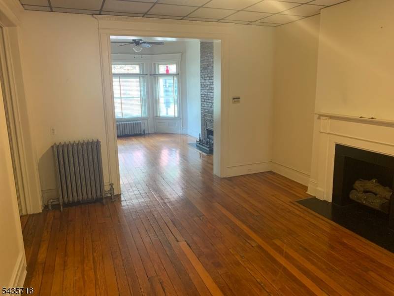 60 James St #1, Newark City, NJ 07102