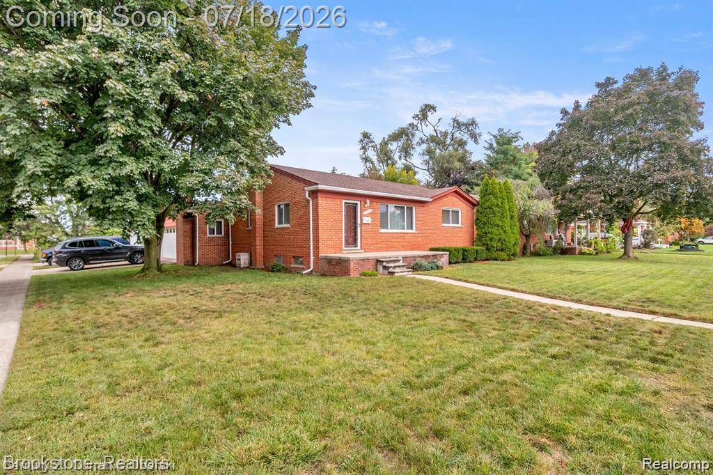 32624 Windsor ST, Garden City, MI 48135