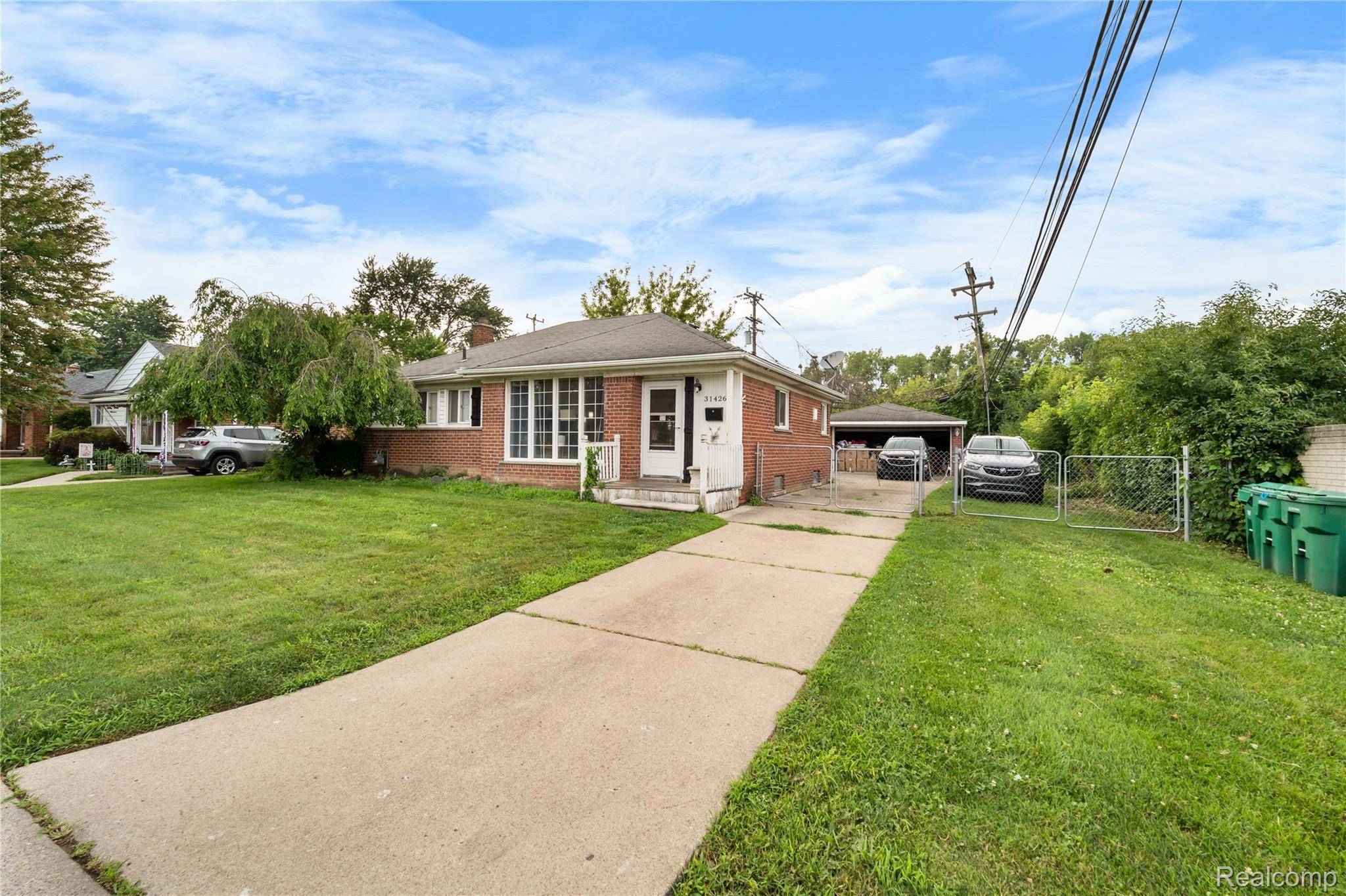 31426 Rush ST, Garden City, MI 48135