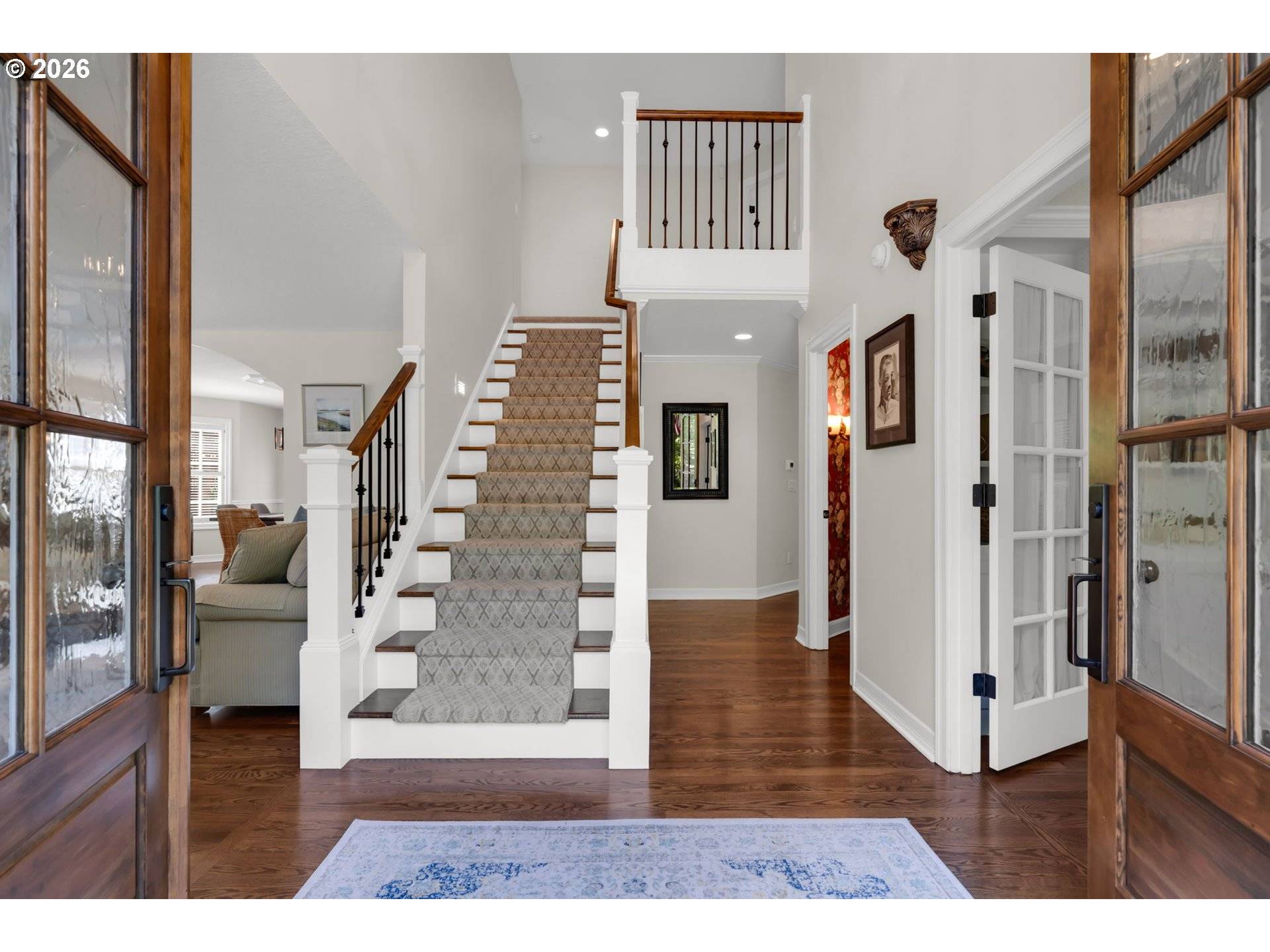 5676 SOUTHWOOD DR, Lake Oswego, OR 97035