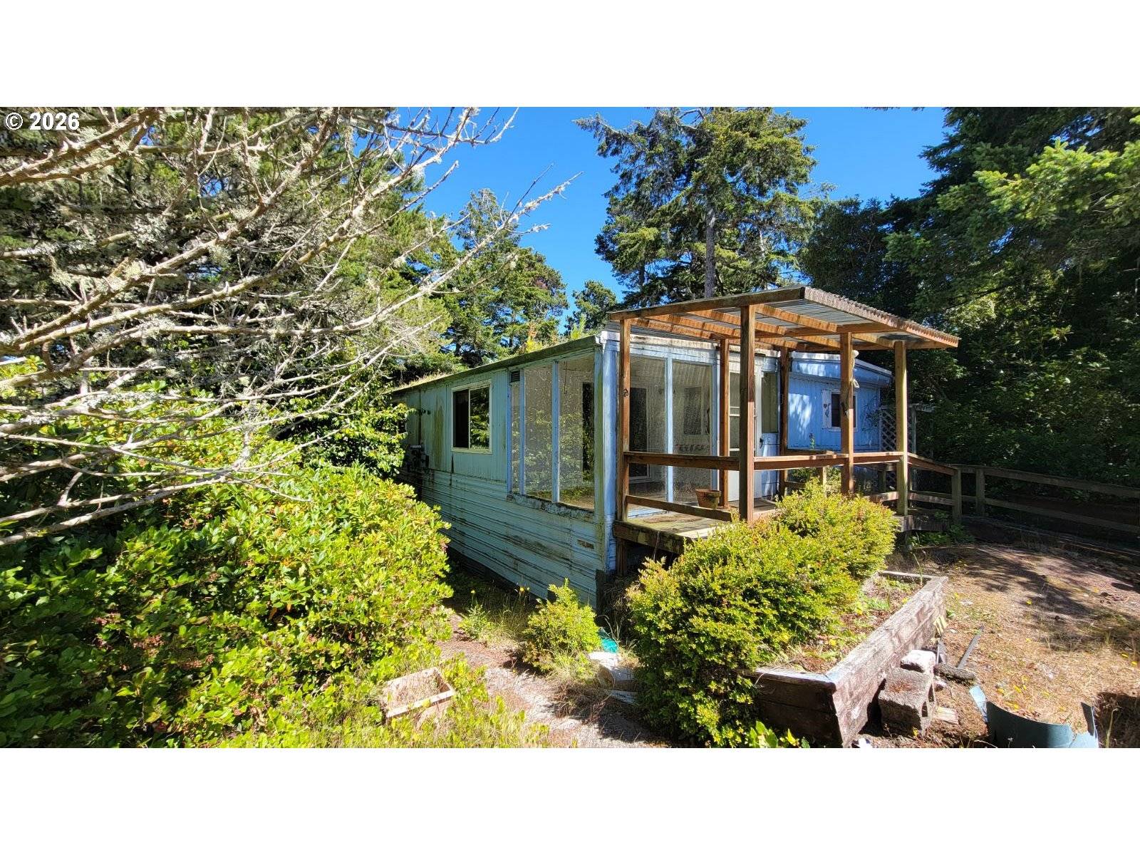 1600 RHODODENDRON DR #24, Florence, OR 97439