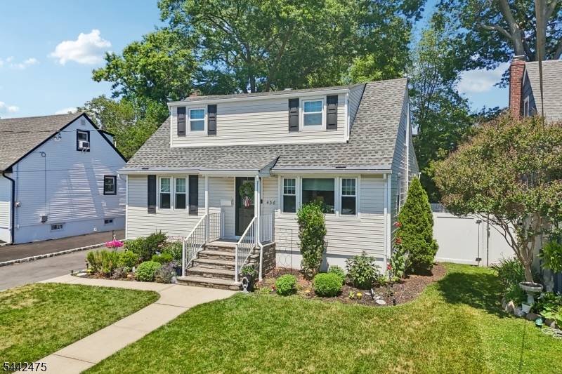436 Myrtle Ave, Garwood Boro, NJ 07027