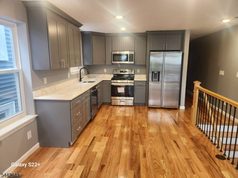 388 S 9Th St #1, Newark City, NJ 07103