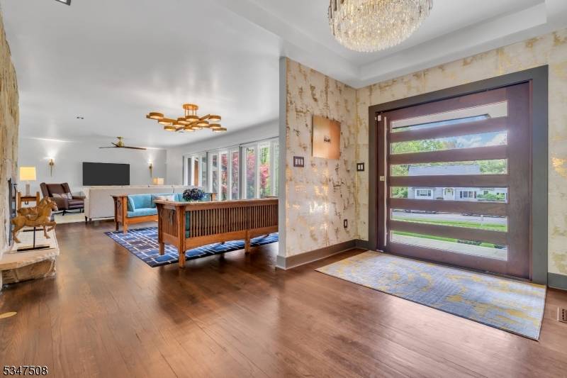 792 Partridge Dr, Bridgewater Twp., NJ 08807