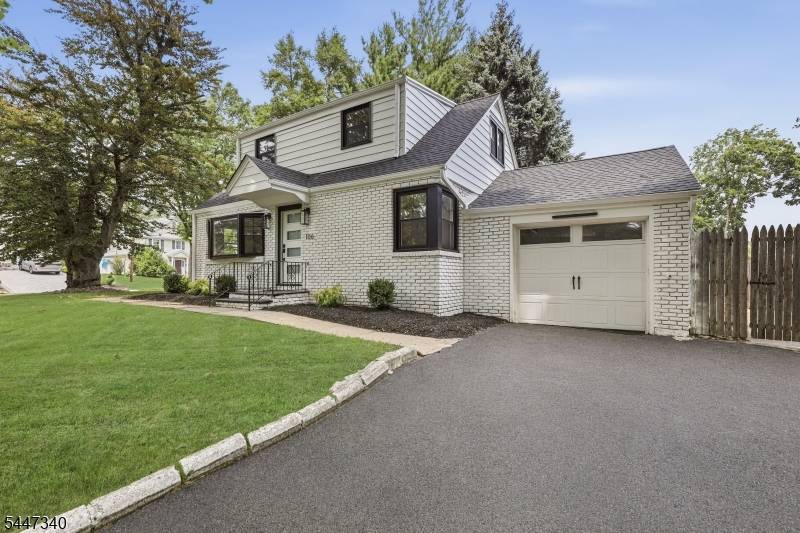 106 Virginia St, Westfield Town, NJ 07090