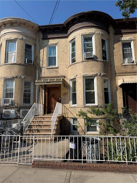 1263 Bay Ridge Pkwy, Brooklyn, NY 11218