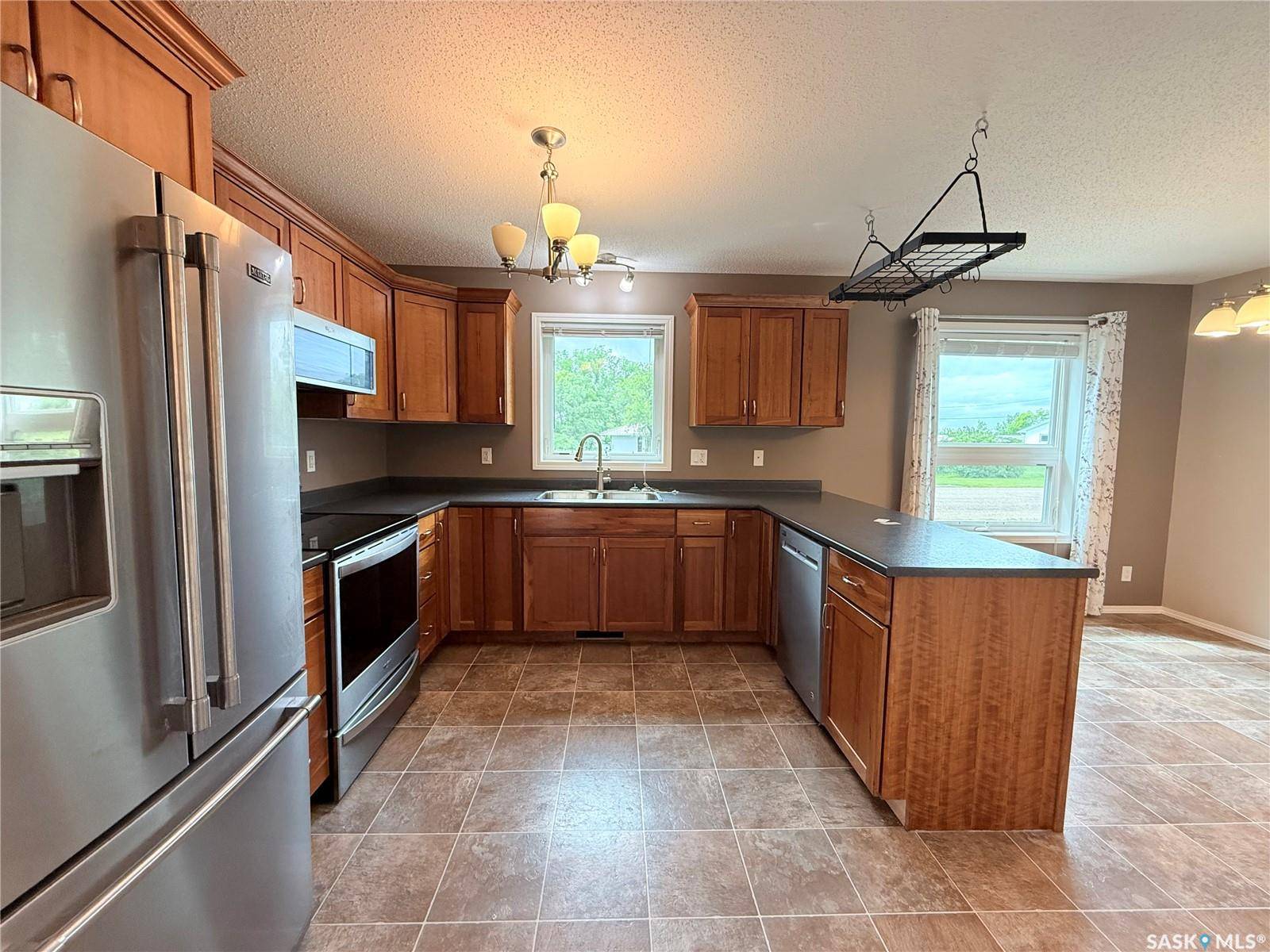 406 Main STREET, Climax, SK S0N 0N0