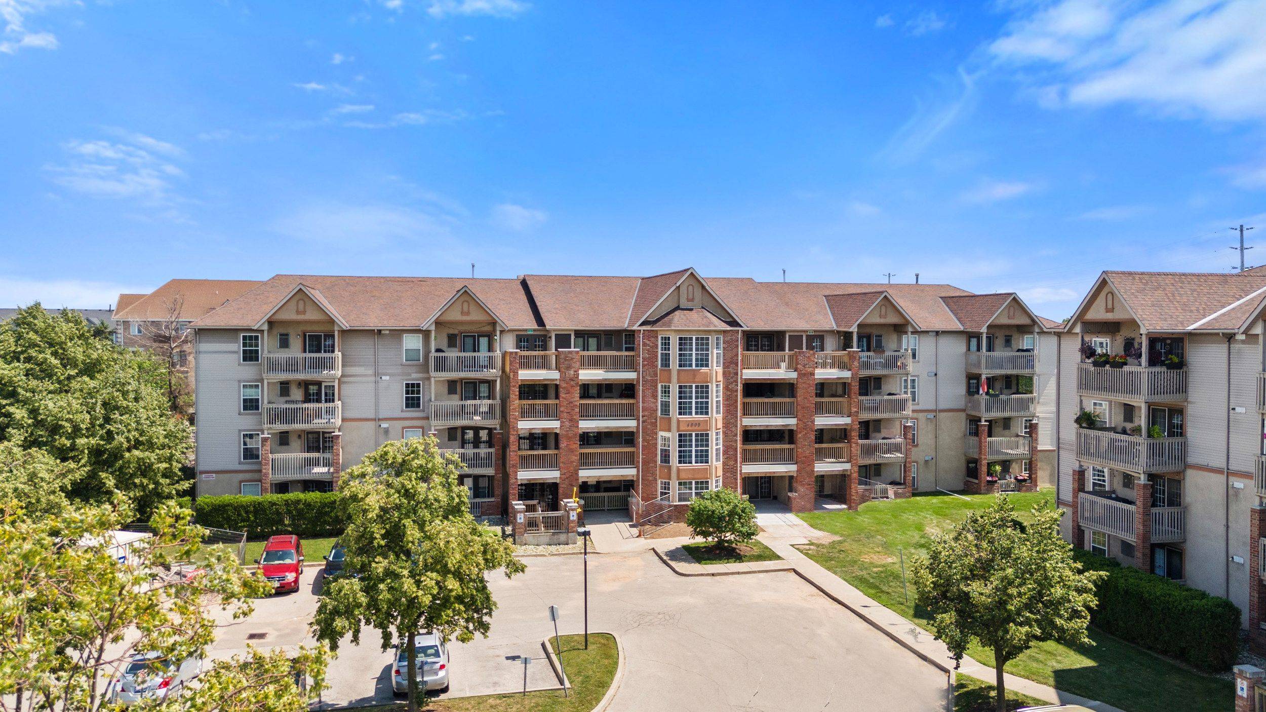 4005 KILMER DR #202, Burlington, ON L7M 4M2