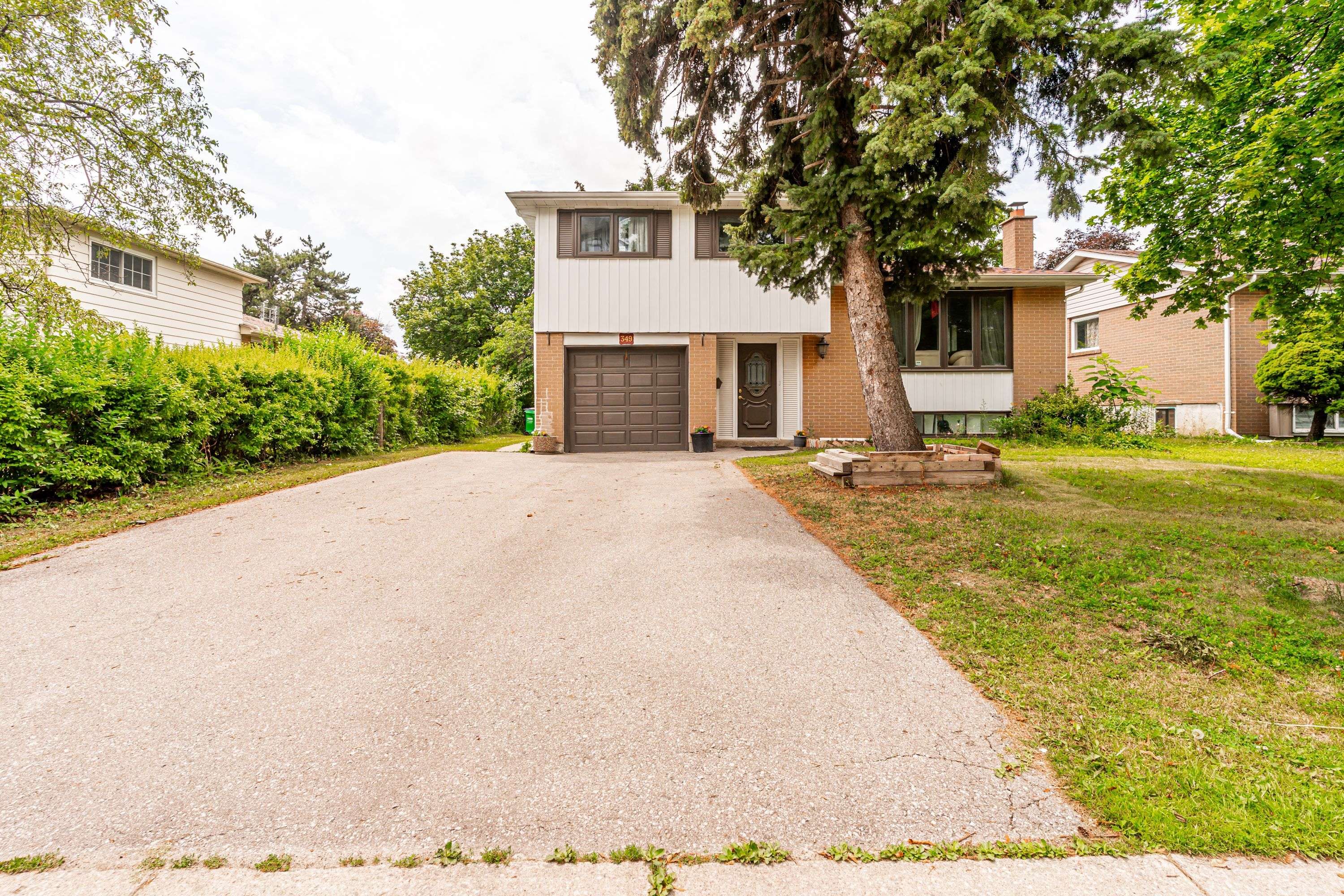 349 Bartley Bull Pkwy, Brampton, ON L6W 2L5